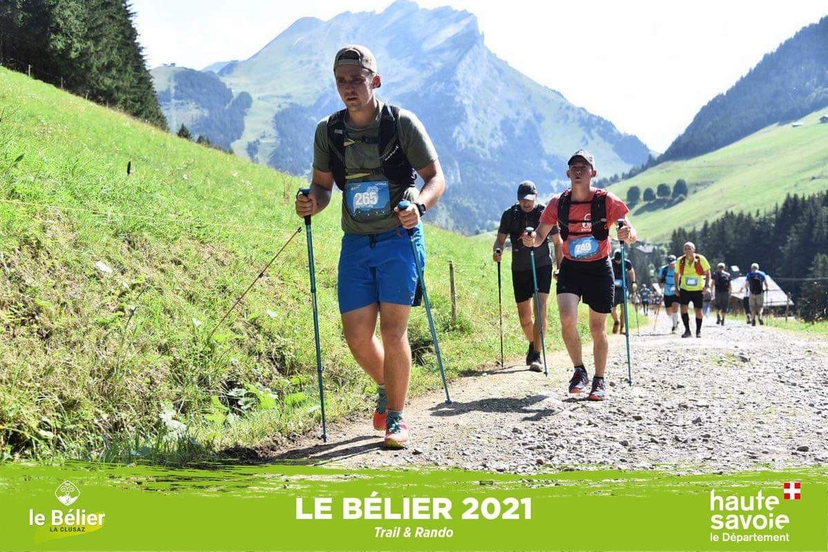 Florentin, trail des Beliers La Clusaz Participants in the Le Bélier 2021 mountain trail.
