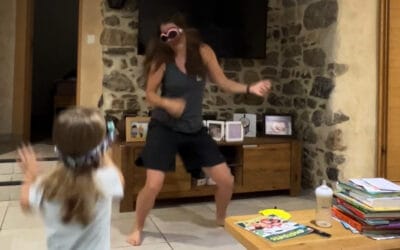 Get moving as a family: 5 simple tips for staying active despite a busy schedule!